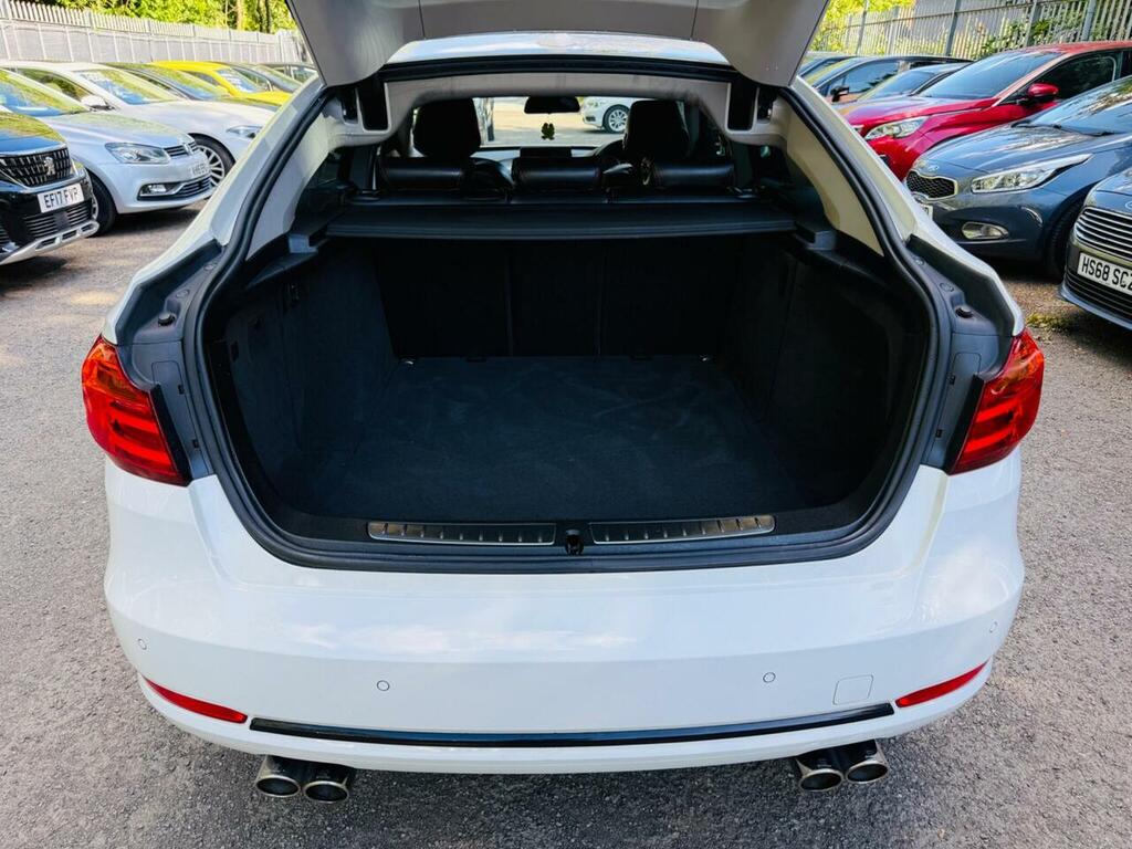 BMW 3 Series Gran Turismo Hatchback 3.0 White #14
