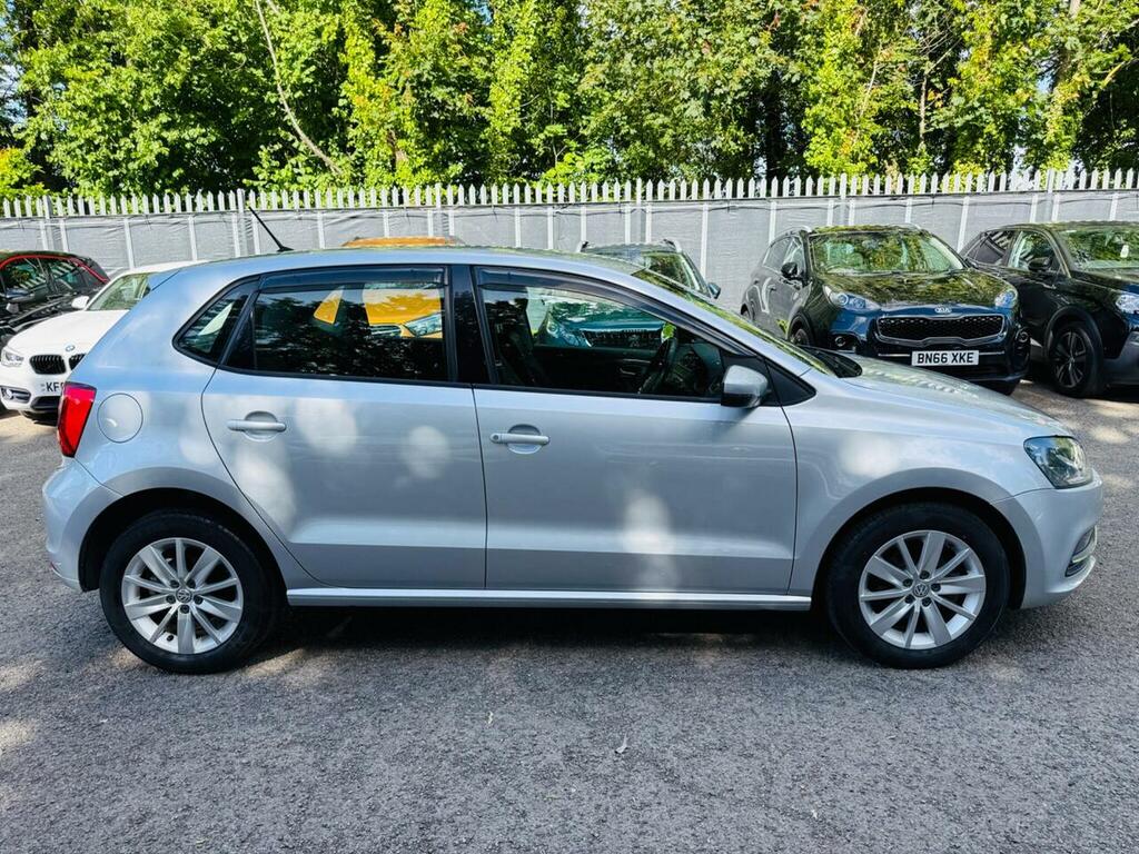 Volkswagen Polo Se Red #7