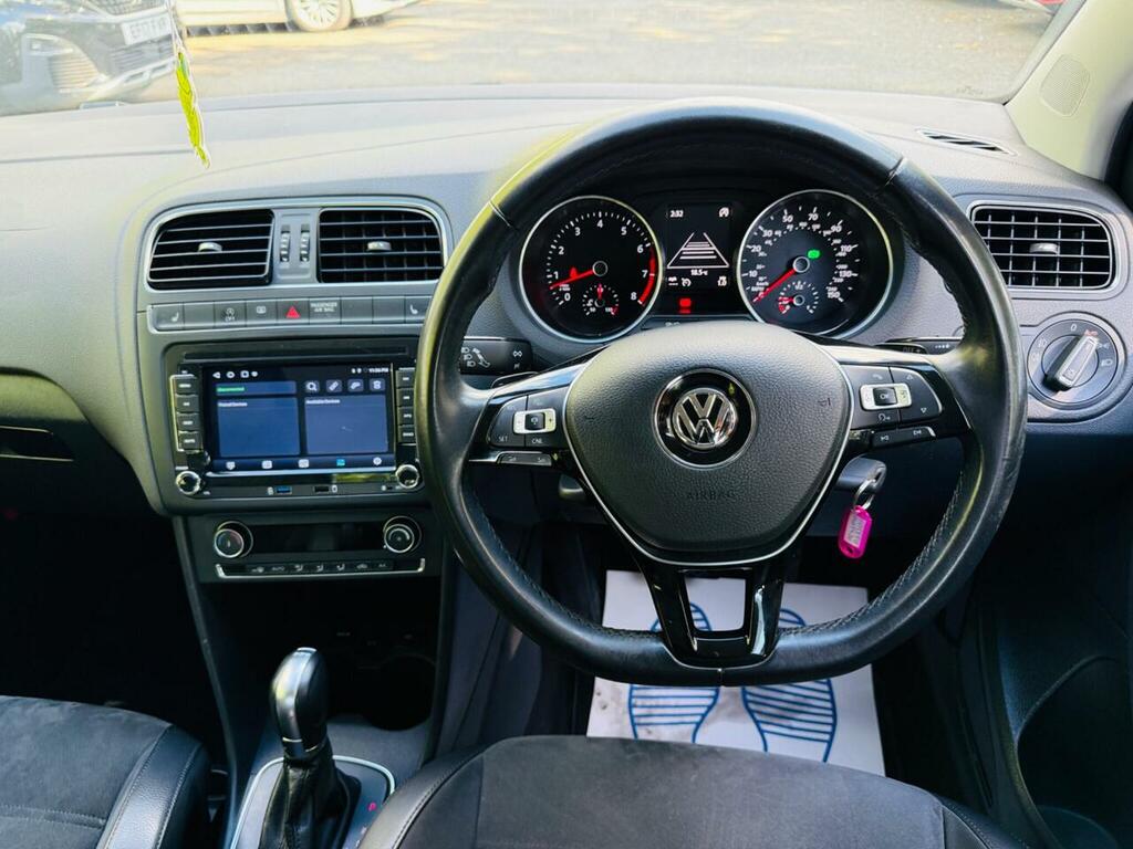 Volkswagen Polo Se Red #42