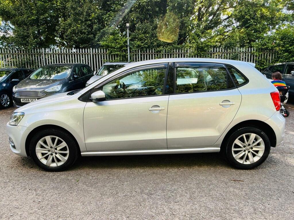 Volkswagen Polo Se Red #9