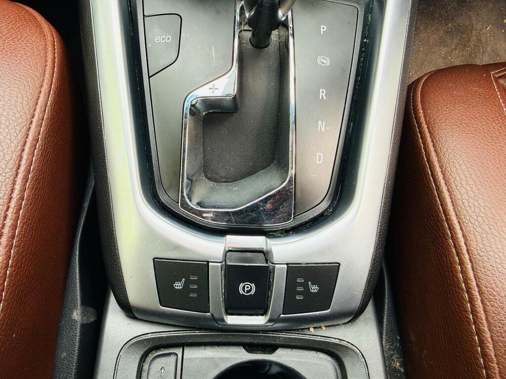 Vauxhall Antara 2.2 Cdti Diamond 2Wd White #51