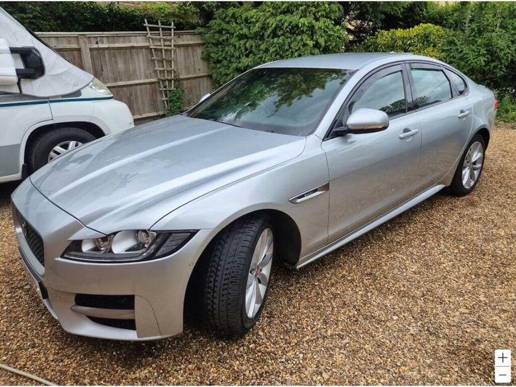Jaguar XF 2.0D R-sport Euro 6 Ss Silver #2