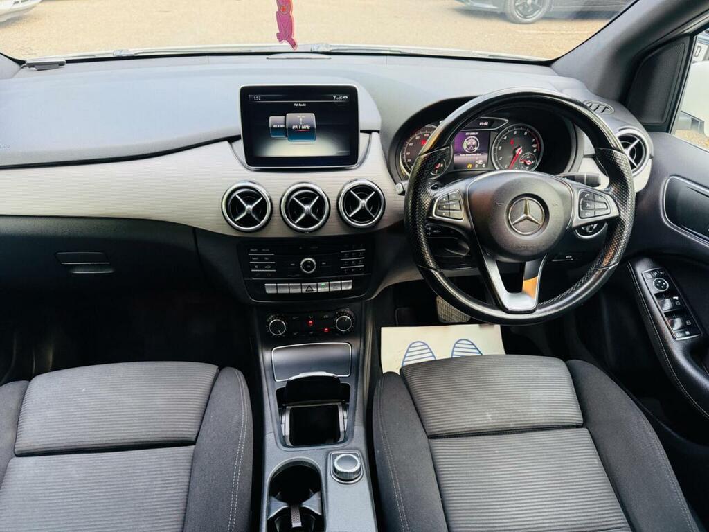 Mercedes-Benz B Class Mpv Art 201515 White #40