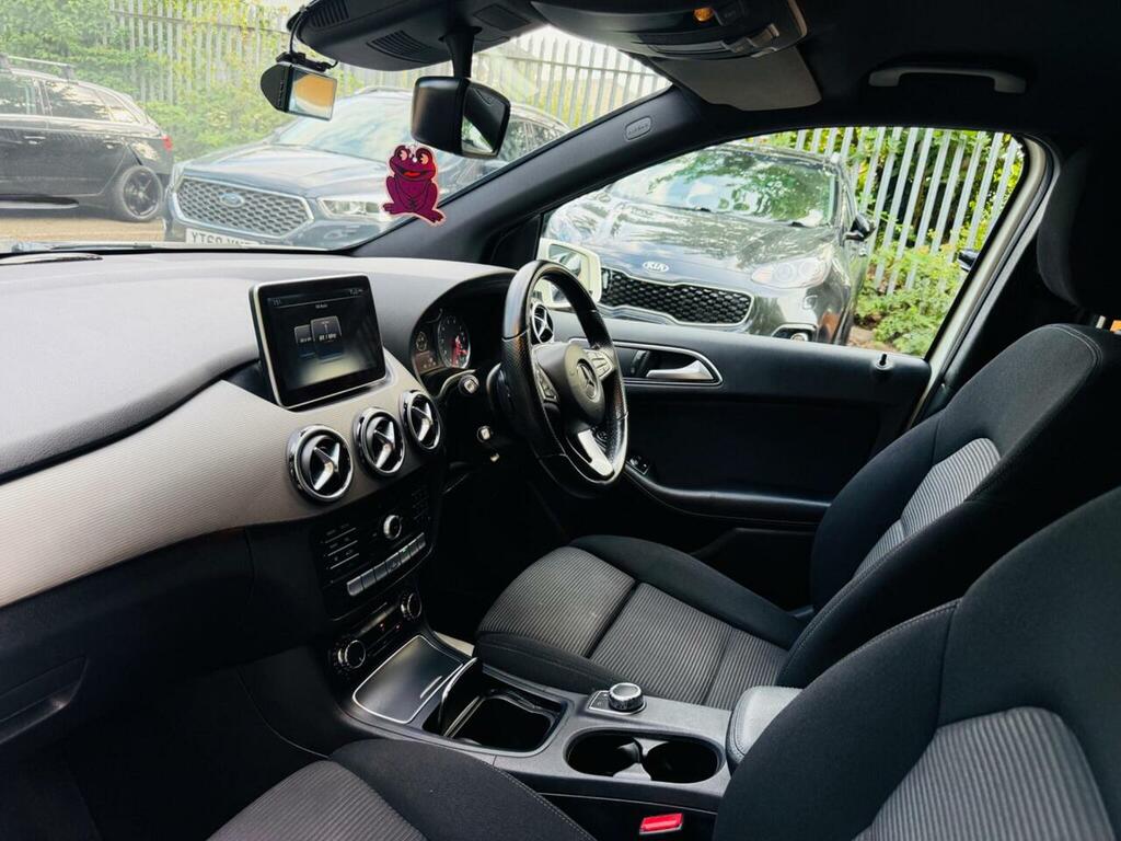 Mercedes-Benz B Class Mpv Art 201515 White #29