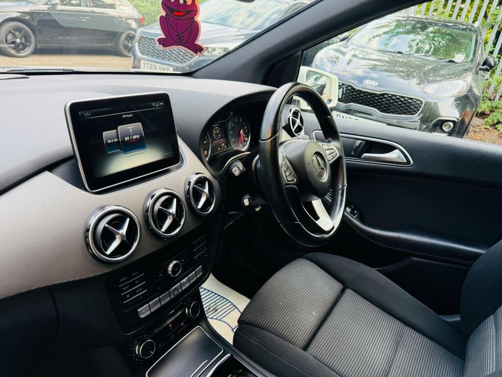 Mercedes-Benz B Class Mpv Art 201515 White #30