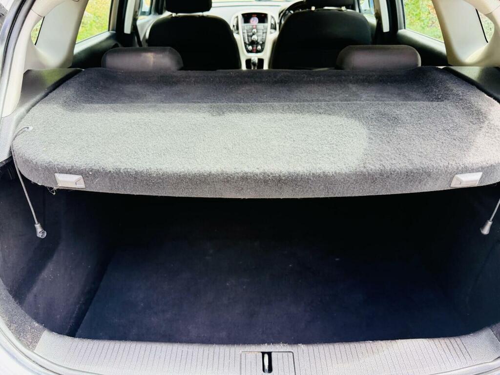 Vauxhall Astra Energyulez Free0523 Mot Red #16