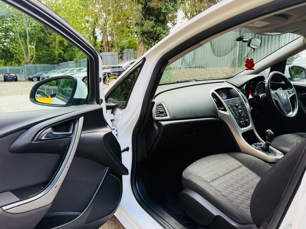 Vauxhall Astra Energyulez Free0523 Mot Red #28