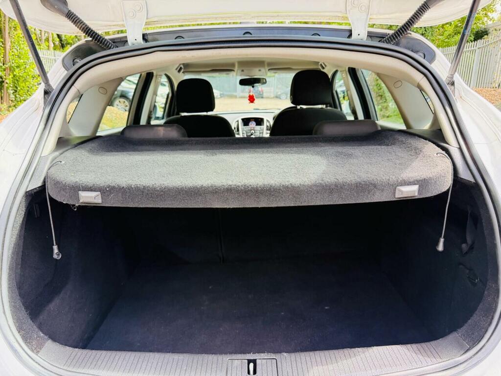 Vauxhall Astra Energyulez Free0523 Mot Red #17