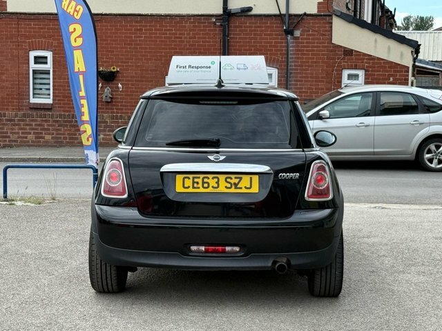 Mini Hatch 1.6 Cooper Bayswater Hatchback E CE63SZJ Black #4