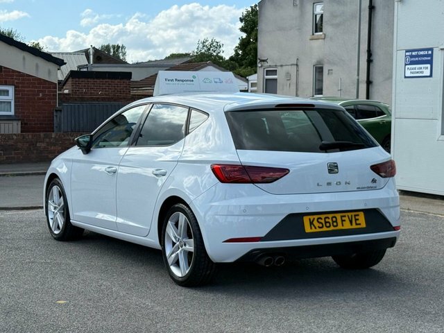Seat Leon 1.5 Tsi Evo Fr Hatchback Dsg Euro 6 S KS68FVE White #3