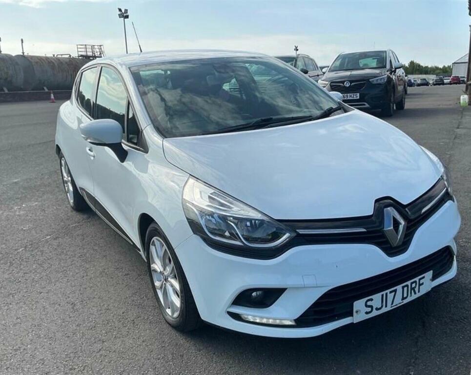 Renault Clio Dynamique Nav White