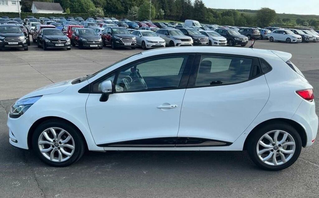 Renault Clio Dynamique Nav SJ17DRF White #3