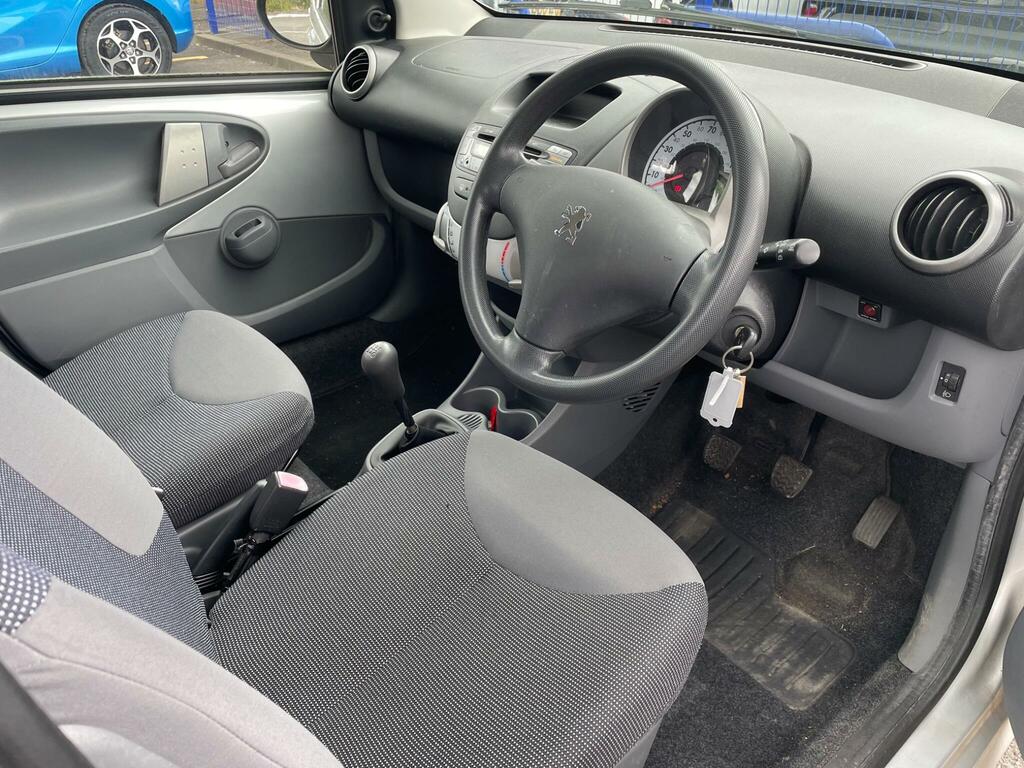Peugeot 107 Hatchback Silver #10