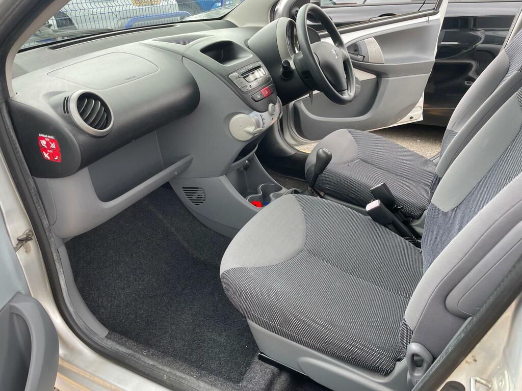 Peugeot 107 Hatchback Silver #8