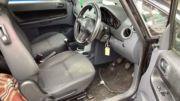 Mitsubishi Colt Convertible 1.5 Czc2 200857 Silver #9