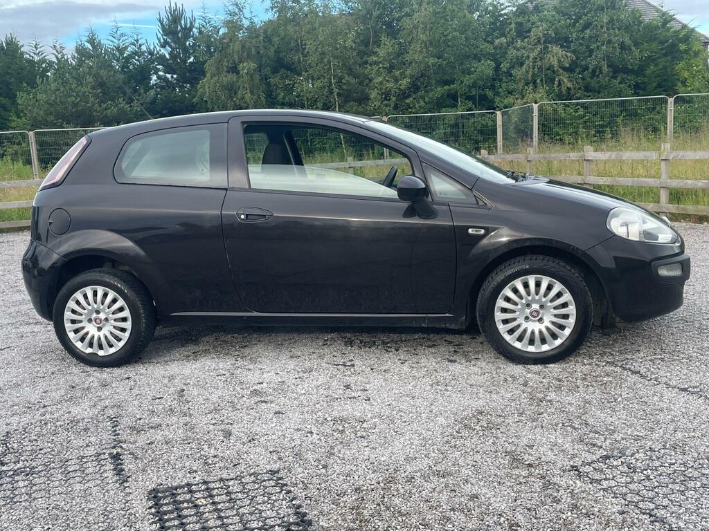 Fiat Punto Evo 1.4 Active Euro 5 Ss Black #6
