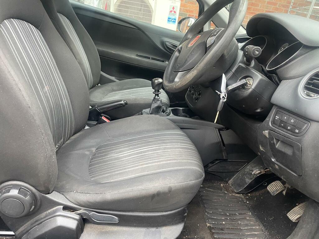 Fiat Punto Evo Punto Evo Active Grey #14