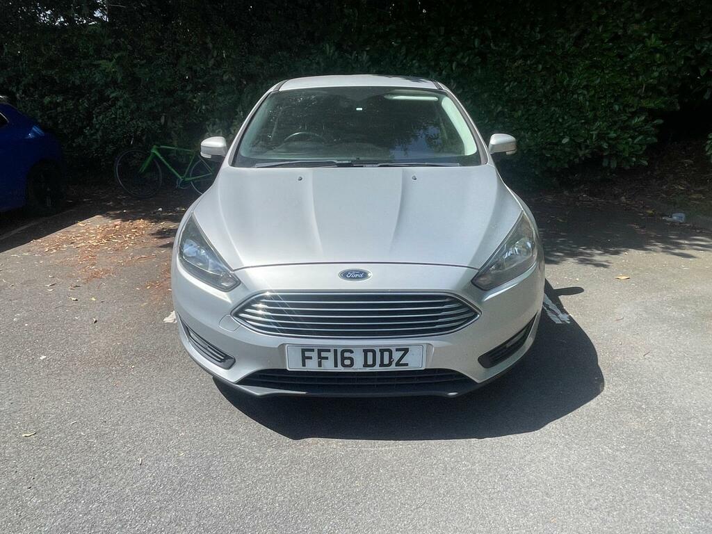 Ford Focus 1.5 Tdci Zetec Euro 6 Ss Silver
