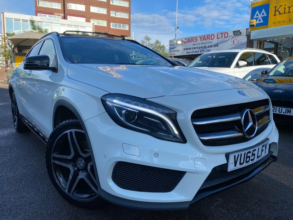 Mercedes-Benz GLA Class 2.0 Gla250 Amg Line Premium Plus Suv VU65LFY White #4