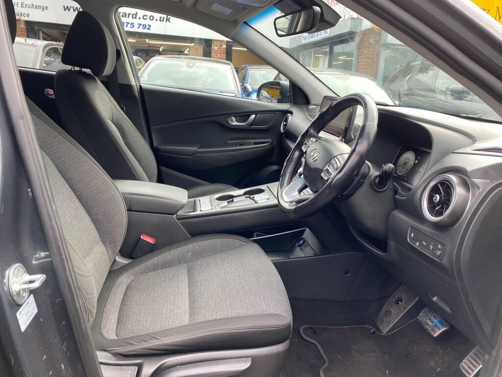 Hyundai Kona Hatchback  #17