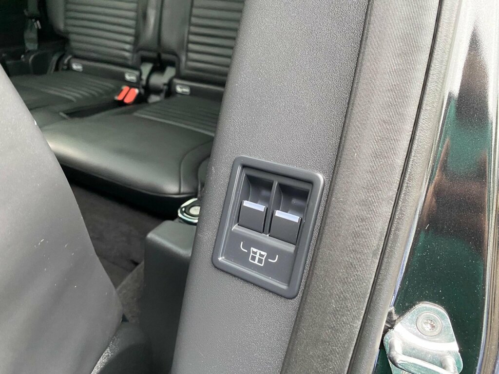Land Rover Discovery Td4 Se Tech Grey #37
