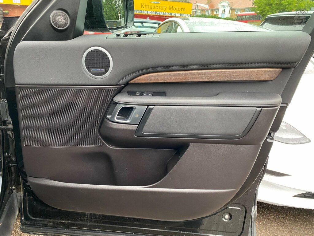 Land Rover Discovery Td4 Se Tech Grey #16