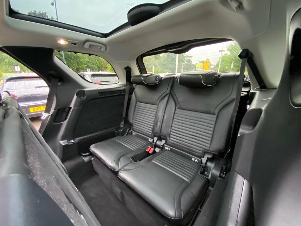 Land Rover Discovery Td4 Se Tech Grey #38