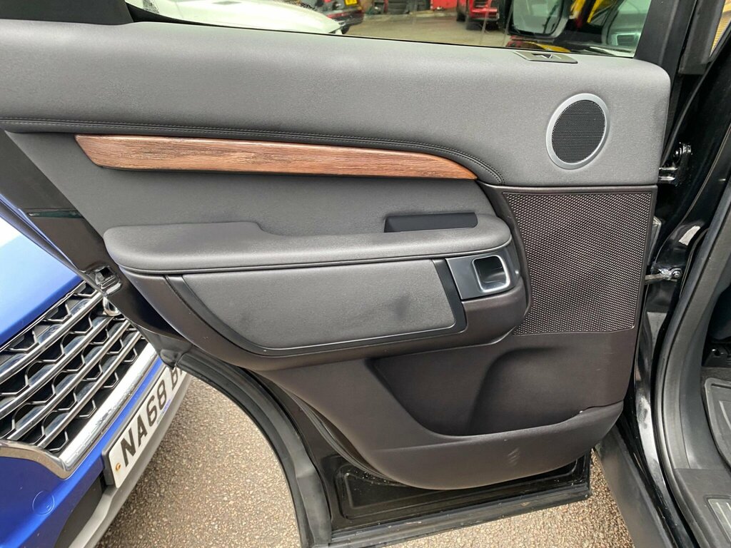 Land Rover Discovery Td4 Se Tech Grey #40