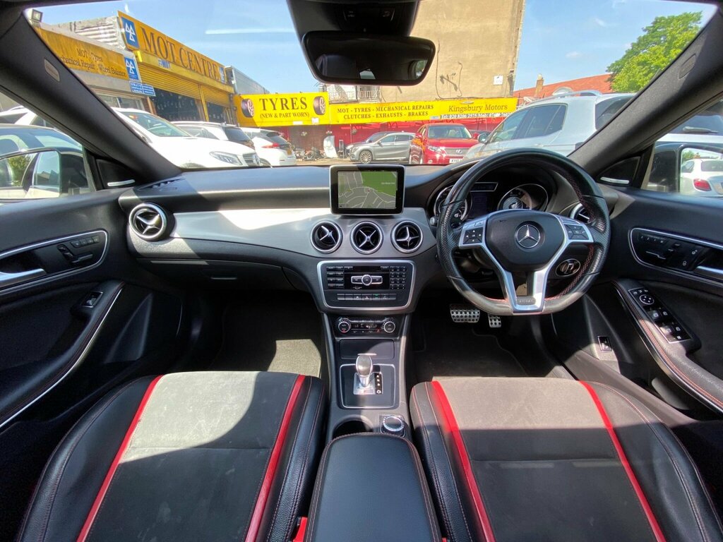 Mercedes-Benz CLA Class Cla 1.8 Cla200 #20