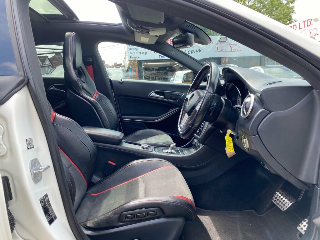 Mercedes-Benz CLA Class Cla45 Amg 4Matic White #17