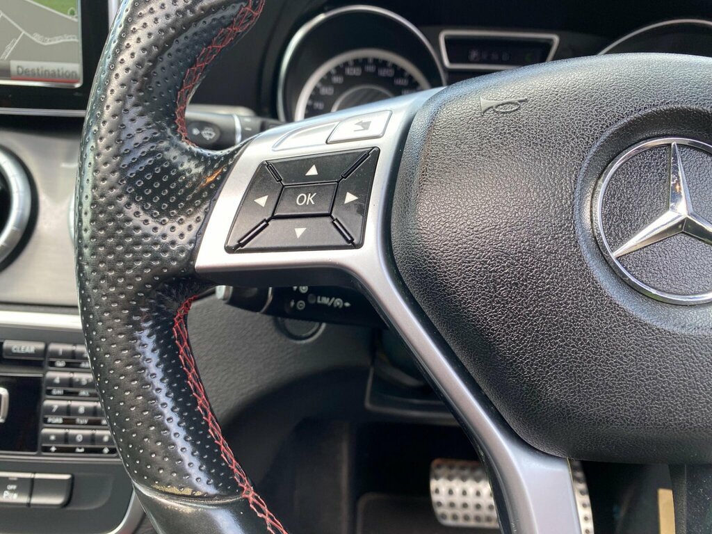 Mercedes-Benz CLA Class Cla45 Amg 4Matic White #28