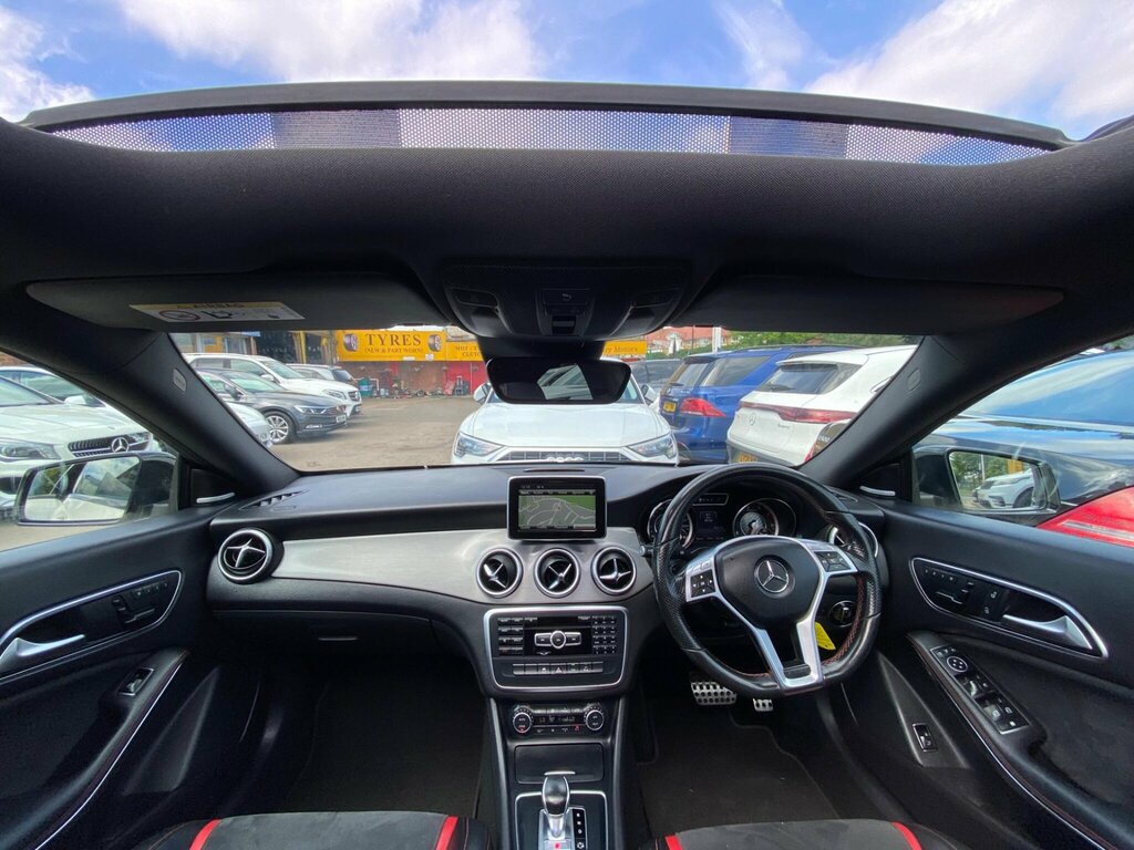 Mercedes-Benz CLA Class Cla45 Amg 4Matic White #2