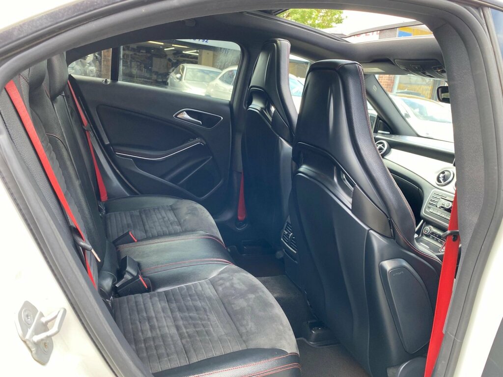 Mercedes-Benz CLA Class Cla45 Amg 4Matic White #32