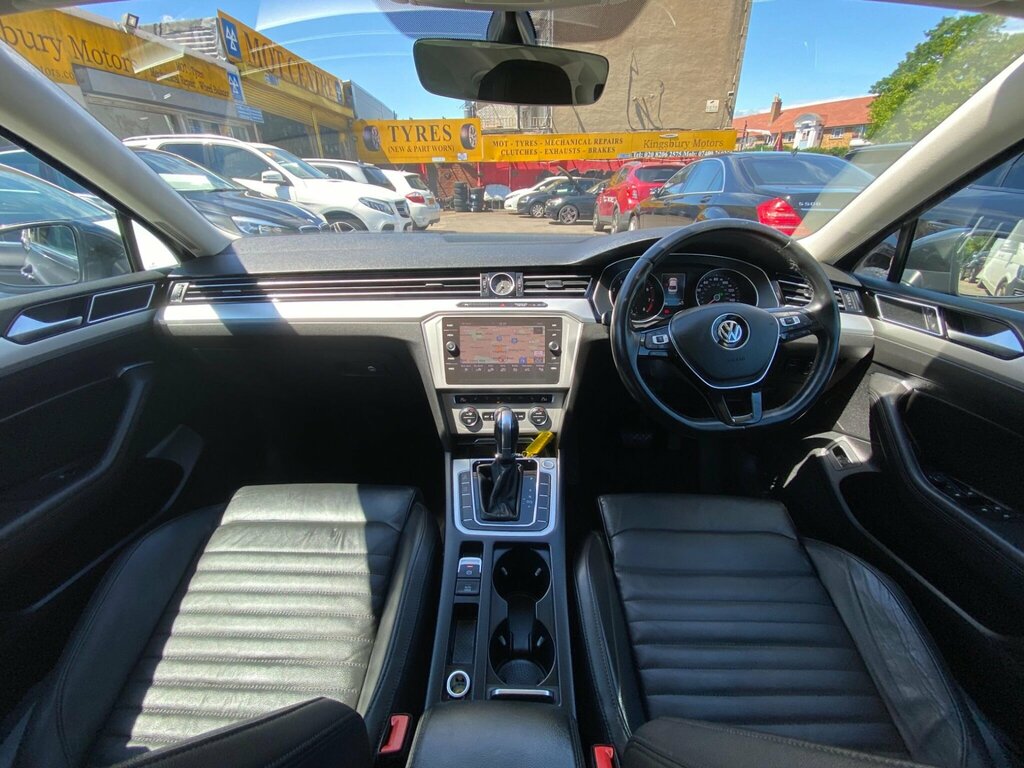 Volkswagen Passat 1.5 Tsi Evo Se Business Dsg Euro 6 Ss Grey #2
