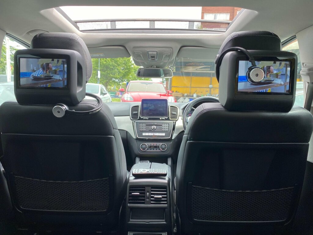 Mercedes-Benz GLE Class Black #39