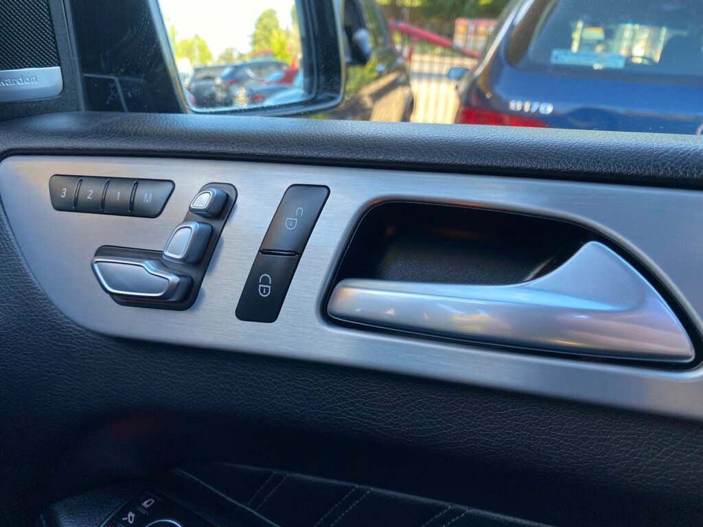 Mercedes-Benz GLE Class Black #34