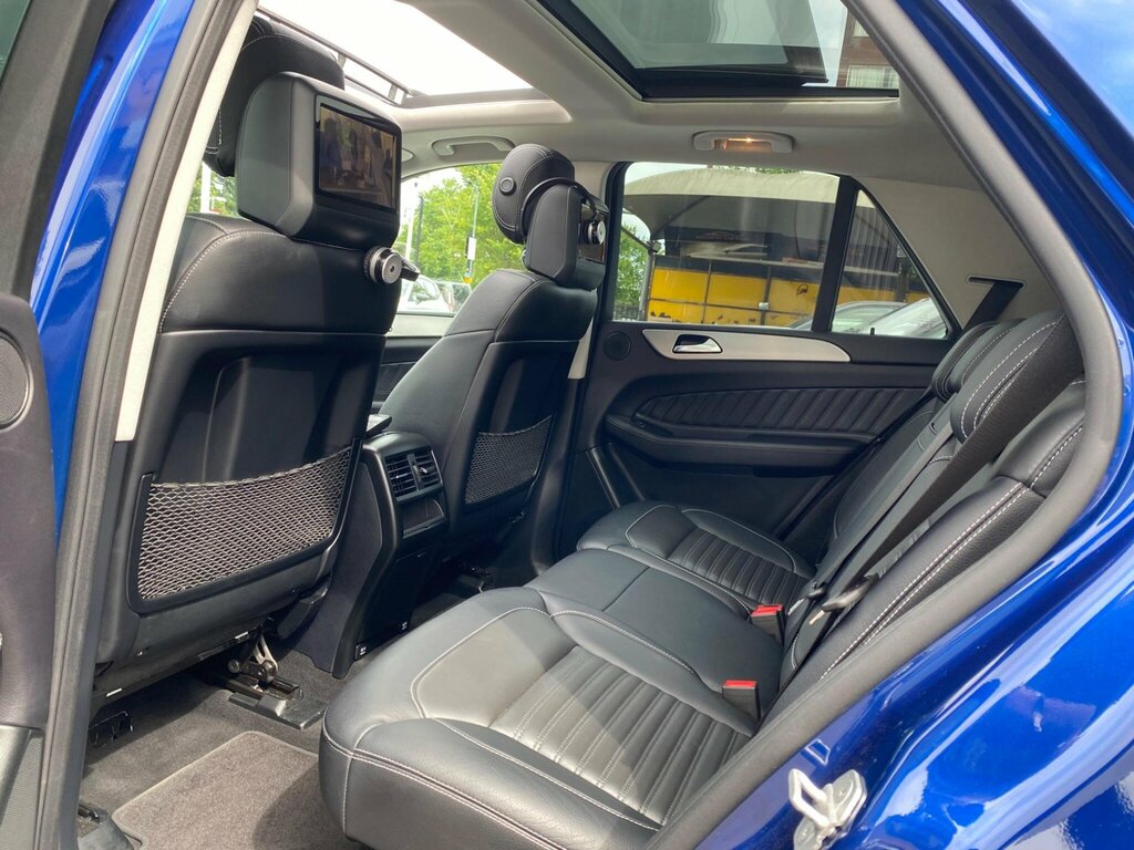 Mercedes-Benz GLE Class Black #42