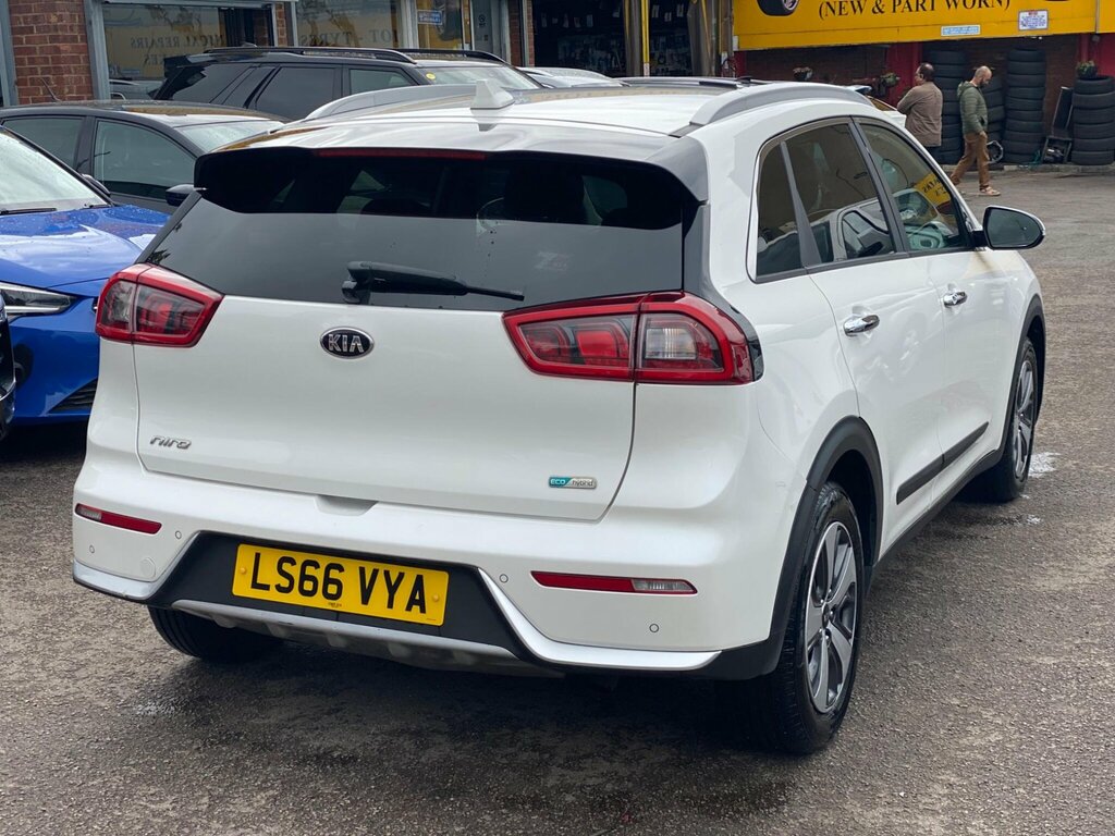Kia Niro Niro 3 Red #10