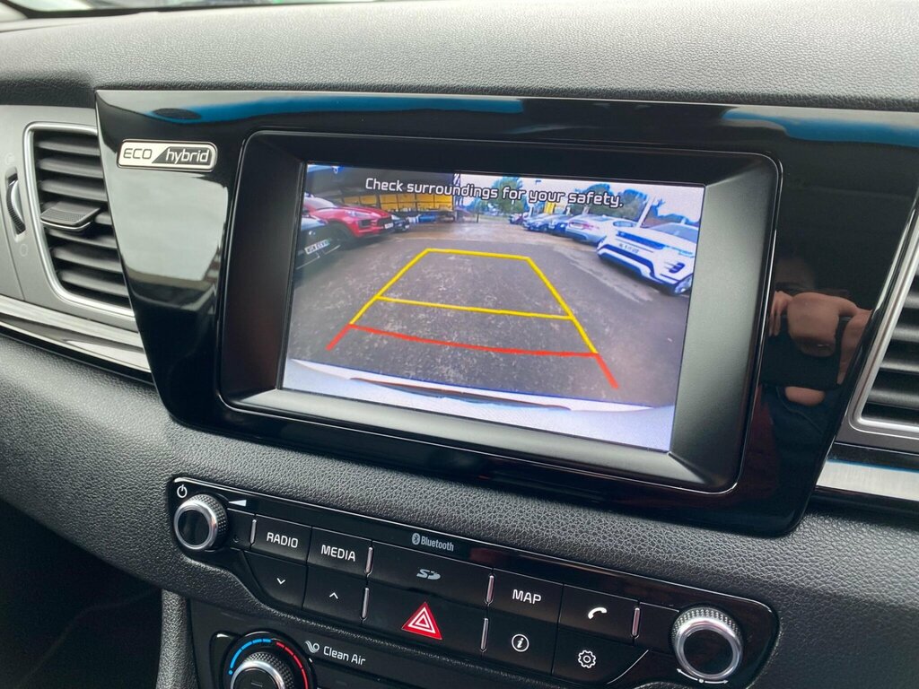Kia Niro Niro 3 Red #20