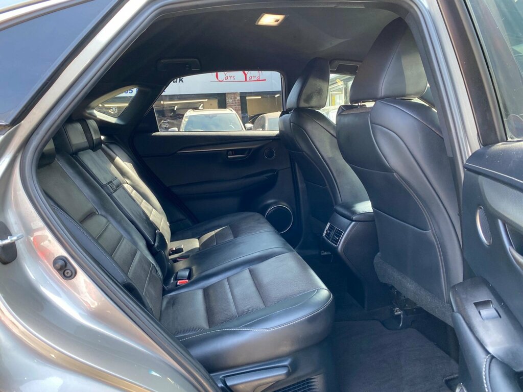 Lexus NX 300H 2.5 Luxury Cvt Silver #31