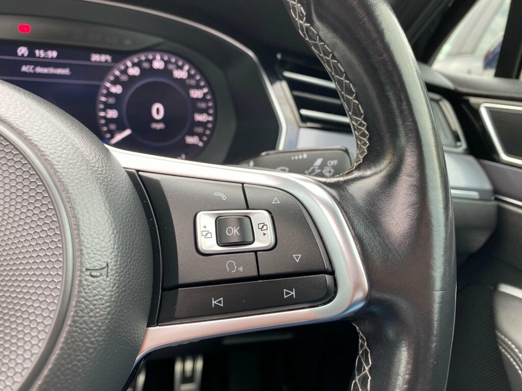 Volkswagen Passat Tsi R-line U3095 Ulez White #26