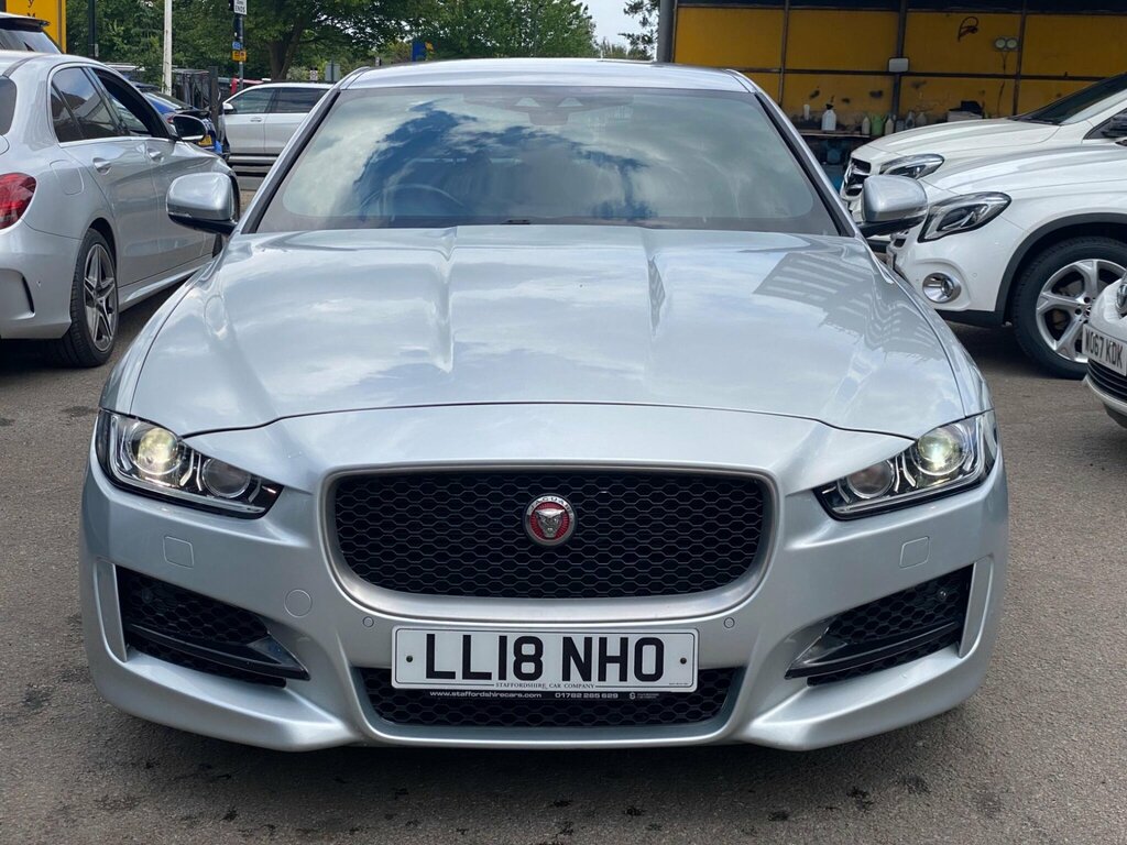 Jaguar XE 2.0I Gpf R-sport Euro 6 Ss Silver #3