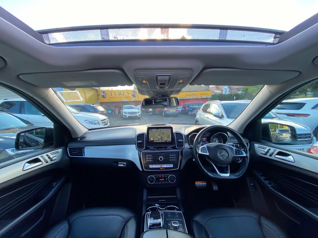 Mercedes-Benz GLE Class 3.0 Gle350d V6 Amg Line Premium G-tronic 4Matic Black #2