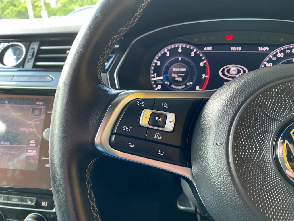 Volkswagen Passat Se Business Blue #30