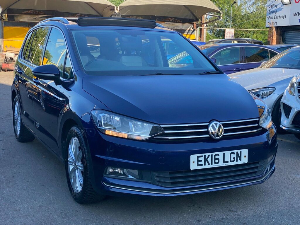 Volkswagen Touran Black #7
