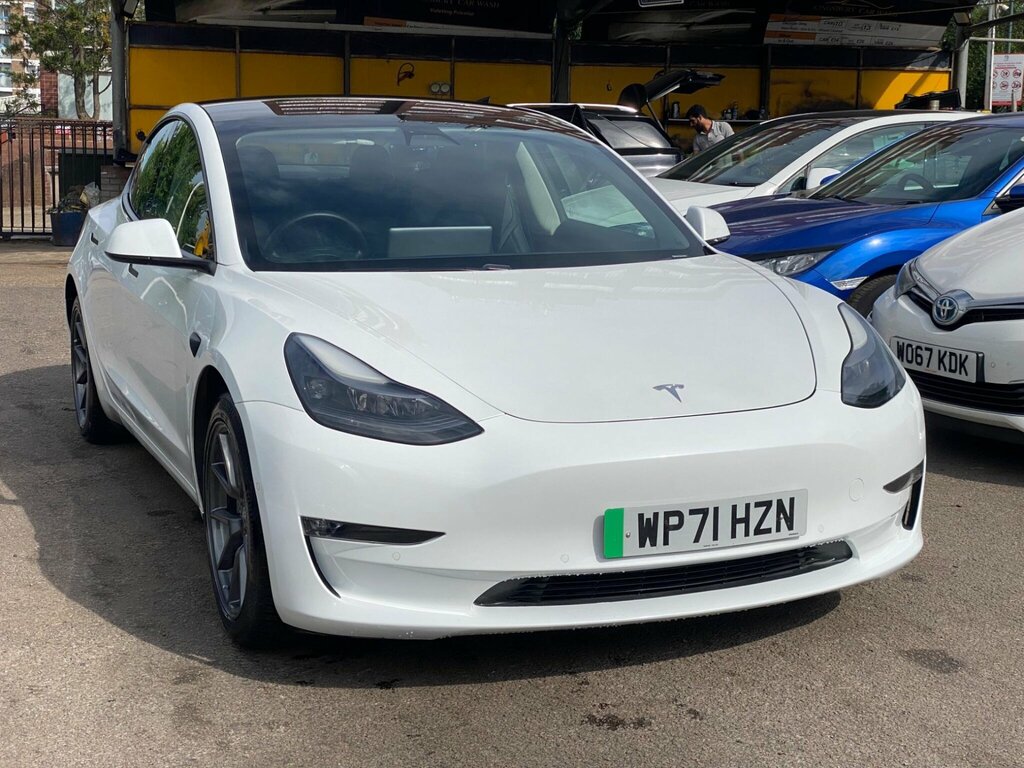 Tesla Model 3 Dual Motor Long Range 4Wde White