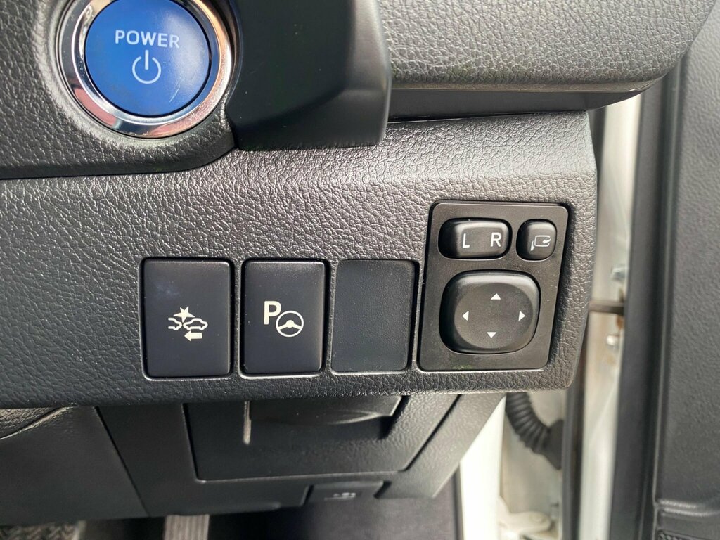 Toyota Auris 1.6 D-4d Excel Euro 6 Ss Grey #27