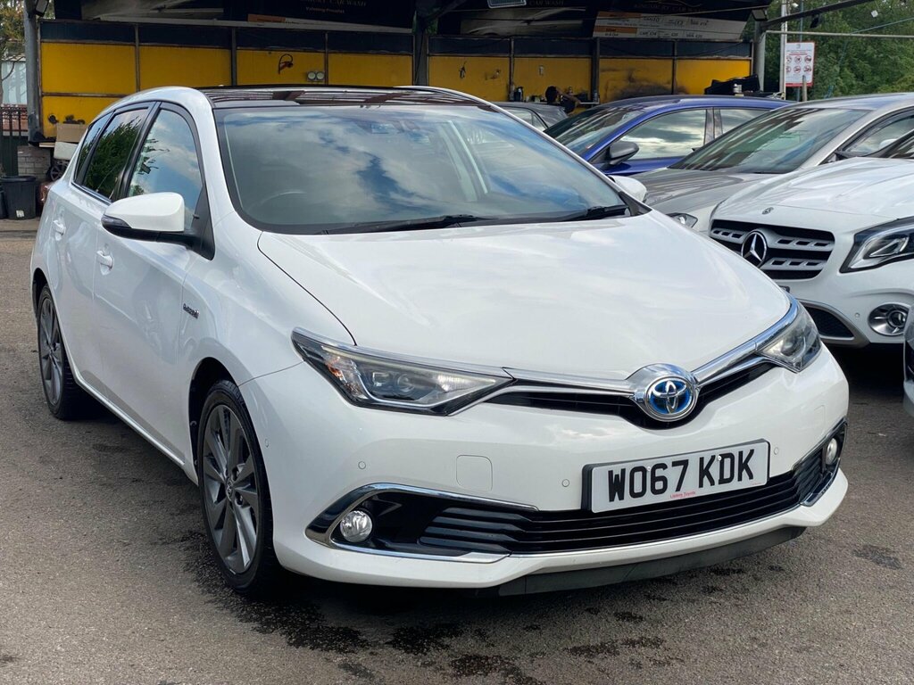 Toyota Auris 1.8 Vvt-h Excel Cvt Euro 6 Ss Safety Sense White