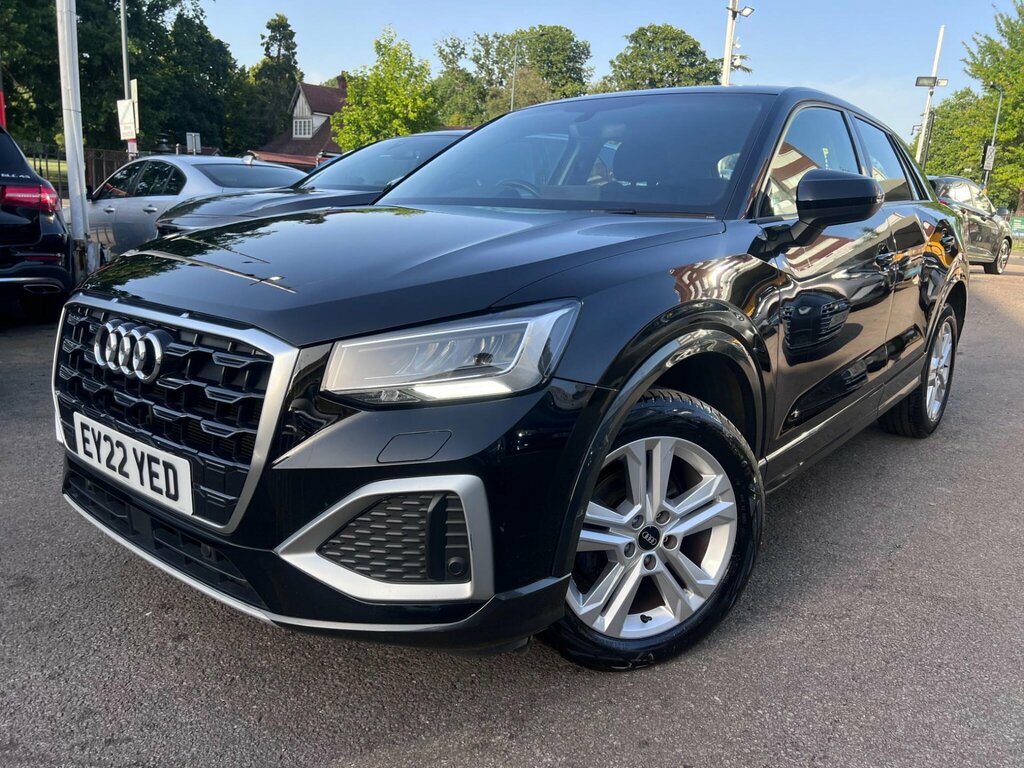 Audi Q2 1.5 Tfsi Cod 35 Sport S Tronic Euro 6 Ss EY22YED Black #4