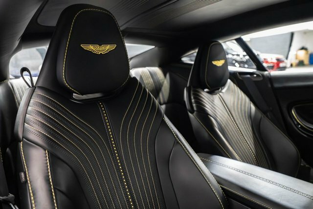 Aston Martin DB11 V12. Quantum Silver Silver #11